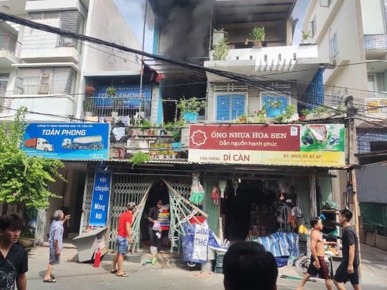Cháy tiệm tạp hóa ở Đà Nẵng, 3 mẹ con tử vong thương tâm ảnh 1