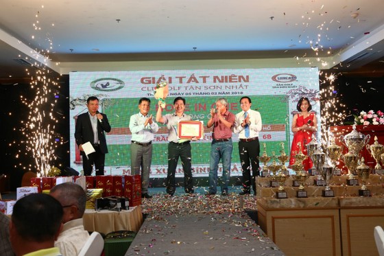 Golfer Trần Mạnh Hùng giành Hole-in-One đầu tiên tại Việt Nam năm 2018 ảnh 2