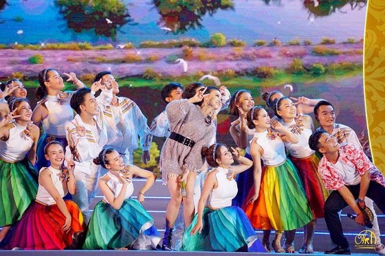 Chương trình nghệ thuật khai mạc Lễ hội Nguyễn Trung Trực 2019: Ấn tượng, giàu cảm xúc ảnh 3