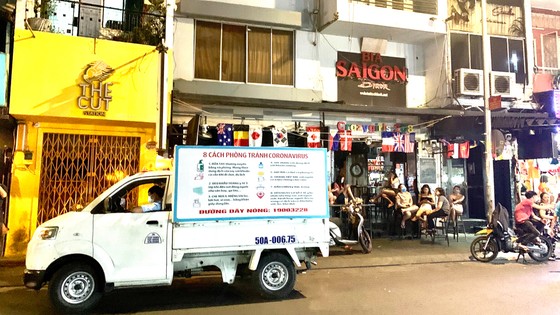 Phố Tây Bùi Viện vắng vẻ trong ngày đầu 'đóng cửa' hoạt động vui chơi, giải trí ảnh 5