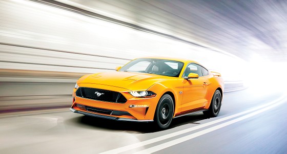 Sở hữu danh mục phiên bản đa dạng nhất lịch sử: Ford Mustang đạt danh hiệu xe thể thao bán chạy số một thế giới ảnh 1