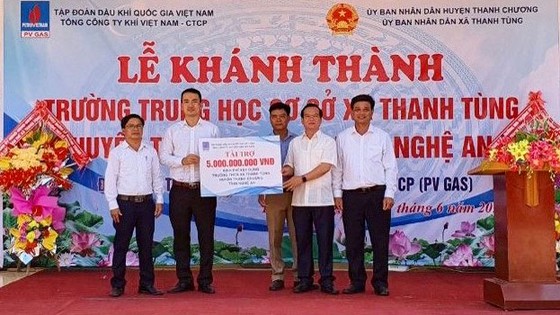 PV GAS tài trợ 5 tỷ đồng xây dựng Trường THCS xã Thanh Tùng, Thanh Chương, Nghệ An ảnh 2