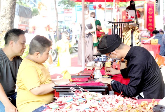 Vui tết đoàn viên ảnh 2