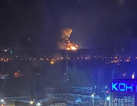 Nga bác bỏ thông tin máy bay bị bắn hạ tại Ukraine ảnh 1