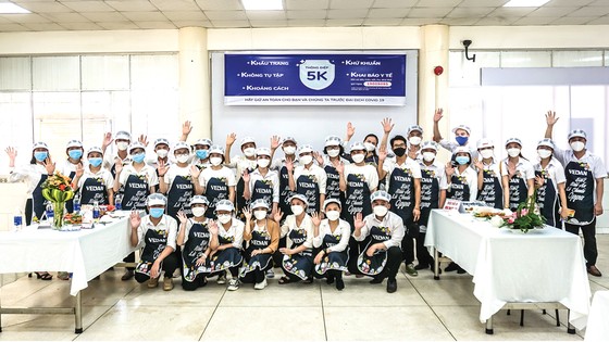 Vedan Việt Nam tổ chức ngày hội nấu ăn mừng Ngày quốc tế Phụ nữ 8-3 - Nơi đàn ông vào bếp ảnh 4