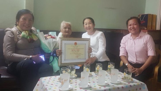 Lãnh đạo TPHCM chúc thọ các cụ cao niên tiêu biểu ảnh 1