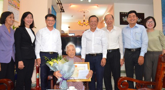 Lãnh đạo TPHCM chúc thọ các cụ cao niên tiêu biểu ảnh 3