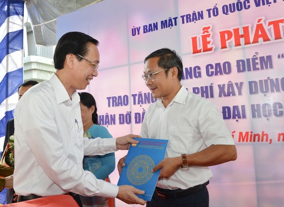 TPHCM phát động Tháng cao điểm “Vì người nghèo” ảnh 3