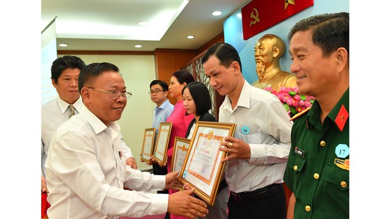 Công tác dân vận là cầu nối giữa Đảng, chính quyền với nhân dân ảnh 4