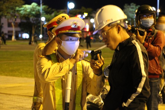 Đà Nẵng ra quân phòng chống đua xe trái phép ảnh 3