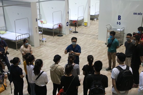 Bệnh viện dã chiến Tiên Sơn diễn tập tiếp nhận bệnh nhân với số lượng lớn ảnh 1