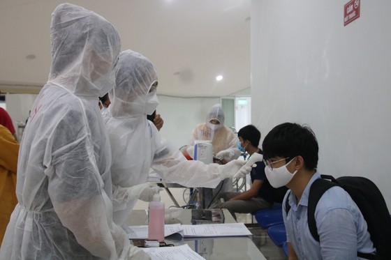 Bệnh viện dã chiến Tiên Sơn diễn tập tiếp nhận bệnh nhân với số lượng lớn ảnh 4