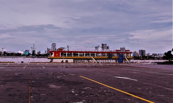 Người dân Đà Nẵng hào hứng xem cầu Nguyễn Văn Trỗi nâng nhịp ảnh 9