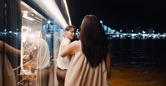 Đà Nẵng quảng bá du lịch lãng mạn cặp đôi qua MV ảnh 1
