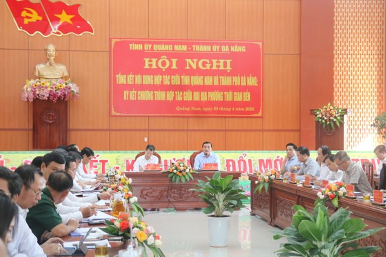 Quảng Nam và Đà Nẵng tổ chức ký kết chương trình hợp tác giữa 2 địa phương ảnh 1