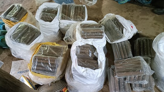 Triệt phá đường dây buôn bán hơn 1 tấn thuốc nổ tại Quảng Nam