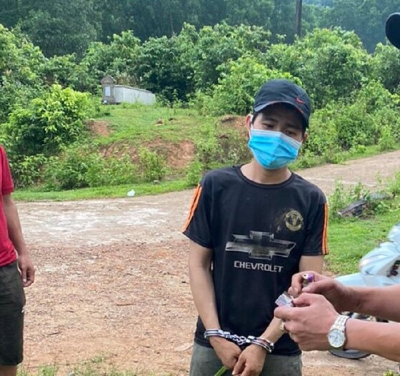 Hành trình lẩn trốn gần 3 tháng trong rừng của 2 đối tượng khoét tường vượt ngục ảnh 1