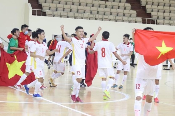 Đội tuyển futsal Việt Nam giành vé dự World Cup 2021 ảnh 2
