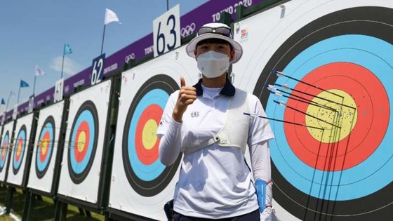 Nữ cung thủ đến từ Hàn Quốc An San phá kỷ lục Olympic. Ảnh: GETTY IMAGES