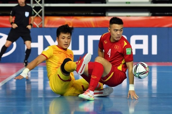 Trở về từ Futsal World Cup, Hồ Văn Ý không có đối thủ ở trong nước ảnh 1