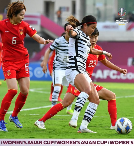 Bóng đá nữ Trung Quốc lần thứ 9 vô địch châu Á ảnh 1
