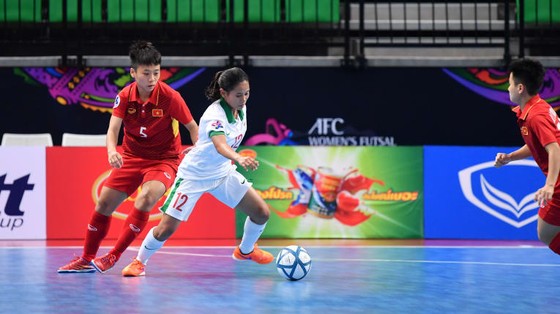 Futsal nam Indonesia ‘quay xe’ ở SEA Games 31, nhưng báo tin dữ cho đội nữ ảnh 1