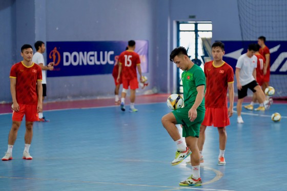 Kỳ SEA Games đầu tiên của Quả bóng Vàng futsal Hồ Văn Ý ảnh 2