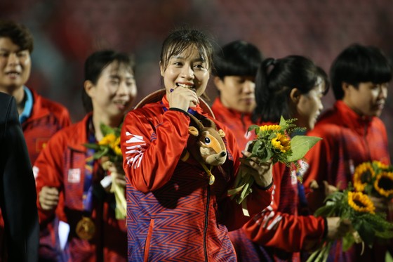 "Bóng hồng" của đội tuyển nữ Việt Nam - Hoàng Thị Loan. ẢNH: DŨNG PHƯƠNG