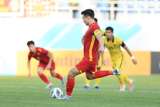 U23 Việt Nam vào tứ kết Giải U23 châu Á 2022 ảnh 2
