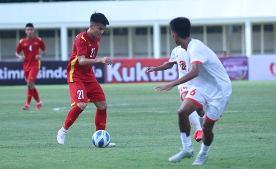 Chiến thắng của U19 Việt Nam... có vấn đề ảnh 1