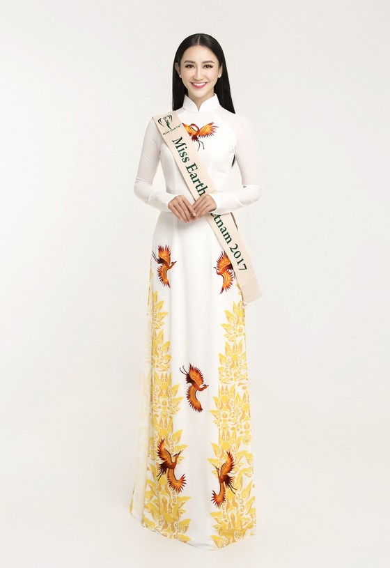 Hà Thu đại diện Việt Nam tham dự Hoa hậu Trái đất 2017 ảnh 1