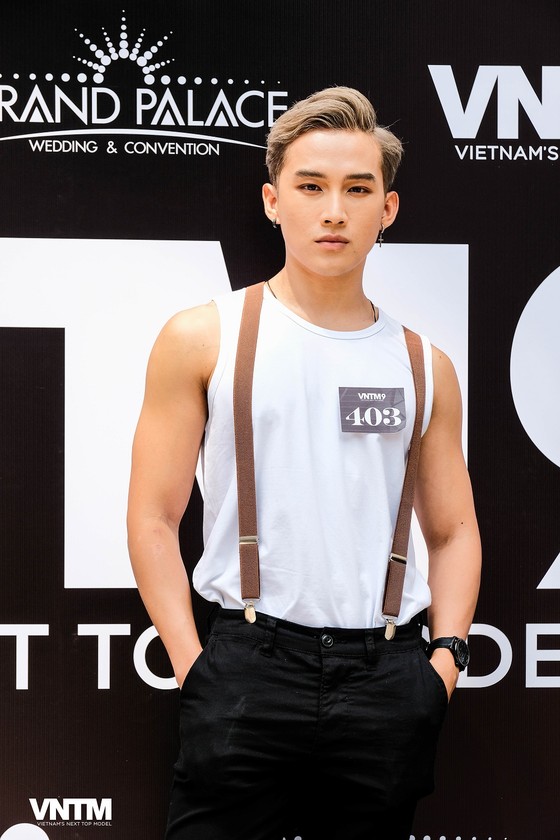 Siêu mẫu Võ Hoàng Yến chính thức trở thành host của Vietnam’s Next Top Model 2019 ảnh 6