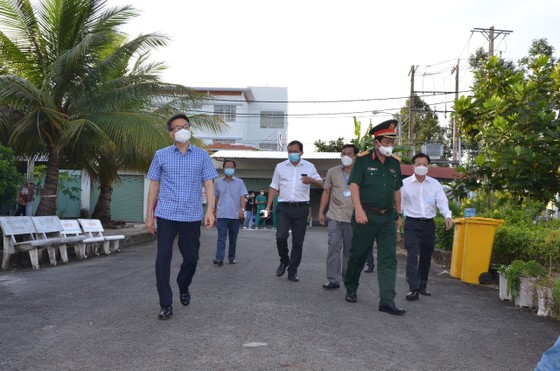 Phó Thủ tướng Vũ Đức Đam: Hậu Giang cần tận dụng thời gian để xây dựng 'vùng xanh' an toàn trước dịch Covid-19 ảnh 1