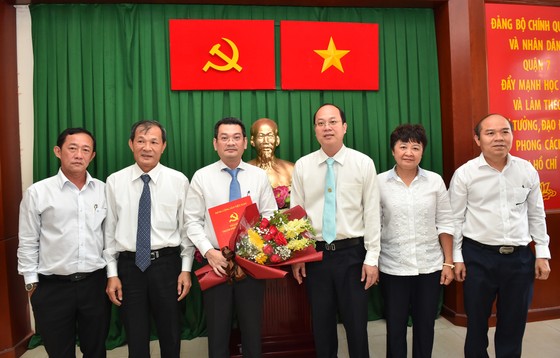 Đồng chí Hoàng Minh Tuấn Anh giữ chức Phó Bí thư Quận ủy Quận 7 ảnh 2
