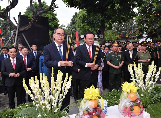 Dâng hương tưởng nhớ Chủ tịch nước, Đại tướng Lê Đức Anh ảnh 2