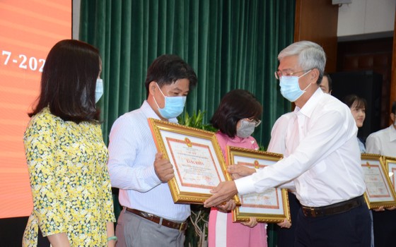 Công tác bình đẳng giới, vì sự tiến bộ phụ nữ: Cần 'nói ít, hành động nhiều' ảnh 1