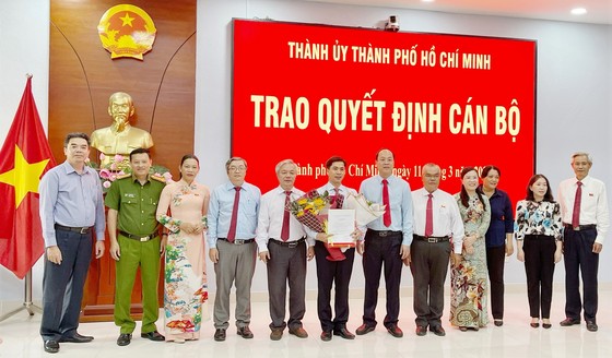 Đồng chí Triệu Đỗ Hồng Phước làm Phó Bí thư Huyện ủy, Chủ tịch UBND huyện Nhà Bè ảnh 2