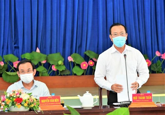 Bí thư Thành ủy TPHCM Nguyễn Văn Nên: Chủ động nghiên cứu, đề xuất cơ chế thay vì chờ tiền, chờ nhà đầu tư ảnh 3
