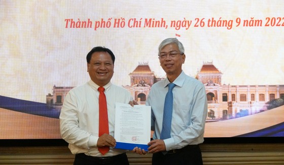 Chủ tịch UBND quận 11 được chỉ định giữ chức Bí thư Đảng ủy Tổng Công ty Công nghiệp Sài Gòn – TNHH MTV ảnh 2