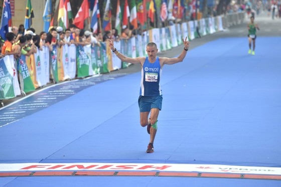 VPBank Hanoi Marathon - Giải chạy nhân văn, cách gây quỹ từ thiện độc đáo ảnh 2