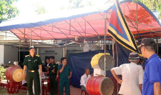 "Hiệp sĩ" bị đâm tử vong khi "săn" cướp: Quặn thắt cảnh tiễn đưa “hiệp sĩ” đất võ tại quê nhà ảnh 7