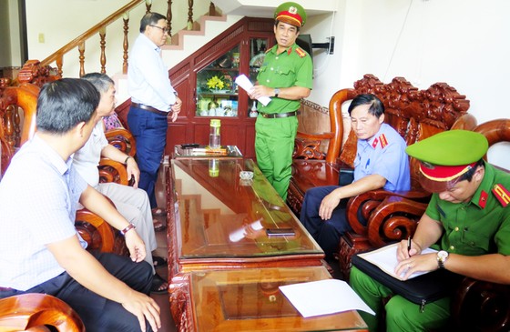 Công an Phú Yên bắt giam nguyên Chủ tịch UBND huyện Đông Hòa  ảnh 2