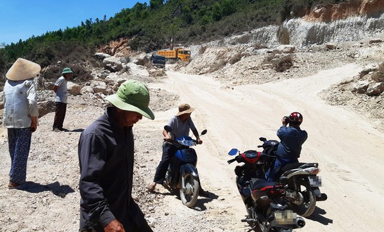 Bình Định: Kỷ luật hàng loạt cán bộ sai phạm ảnh 2