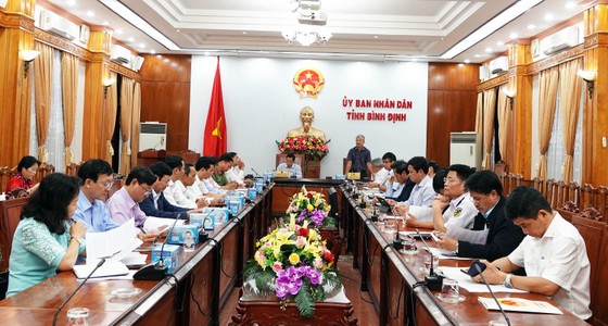 Bình Định tạm cách ly bờ đối với 5 tàu biển, sẵn sàng lập bệnh viện dã chiến ảnh 2