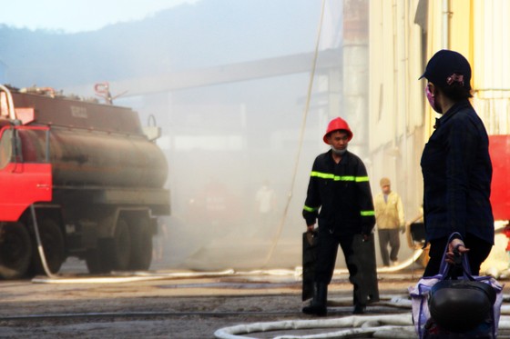 Lại xảy ra cháy tại khu công nghiệp Phú Tài, Bình Định ảnh 14