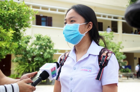 Thí sinh miền Trung đánh giá đề Sinh và GD-CD thiết thực ảnh 2