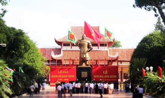 Bình Định tổ chức lễ giỗ Hoàng đế Quang Trung ảnh 1