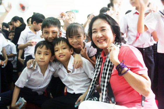 Gần 350 triệu ủng hộ Trung tâm nuôi dạy trẻ khuyết tật Võ Hồng Sơn ảnh 5