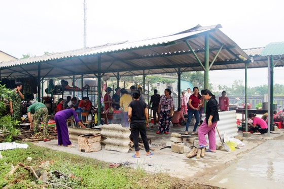 Xúc động cảnh người dân quyên góp, nấu ăn cho bộ đội tìm kiếm người mất tích ở Rào Trăng 3 ảnh 8