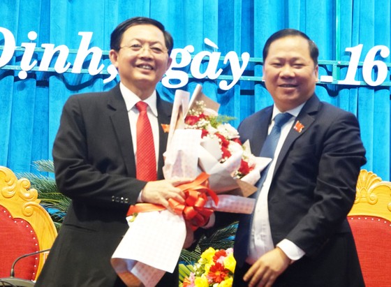 Ông Hồ Quốc Dũng tái đắc cử Chủ tịch HĐND tỉnh Bình Định ảnh 1